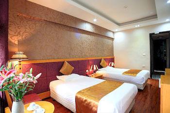 Khách sạn Paragon 3*