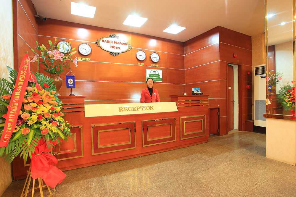 Khách sạn Paragon